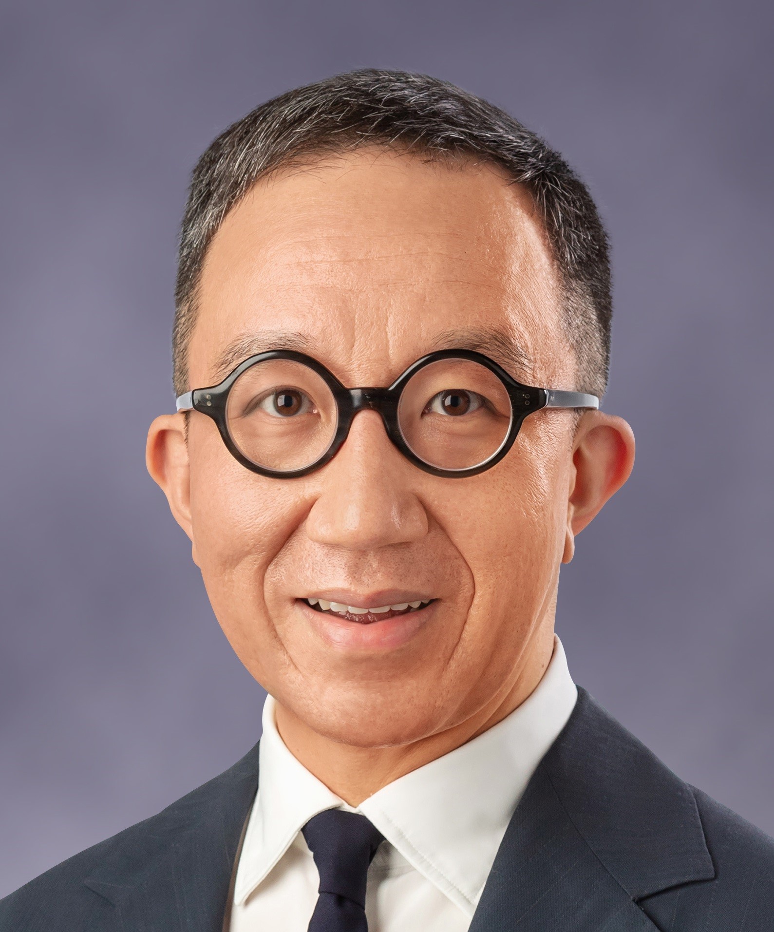 Dr Gabriel Leung