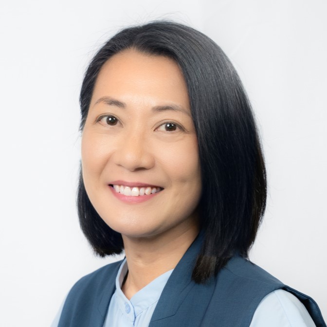 陳頌皓女士 
